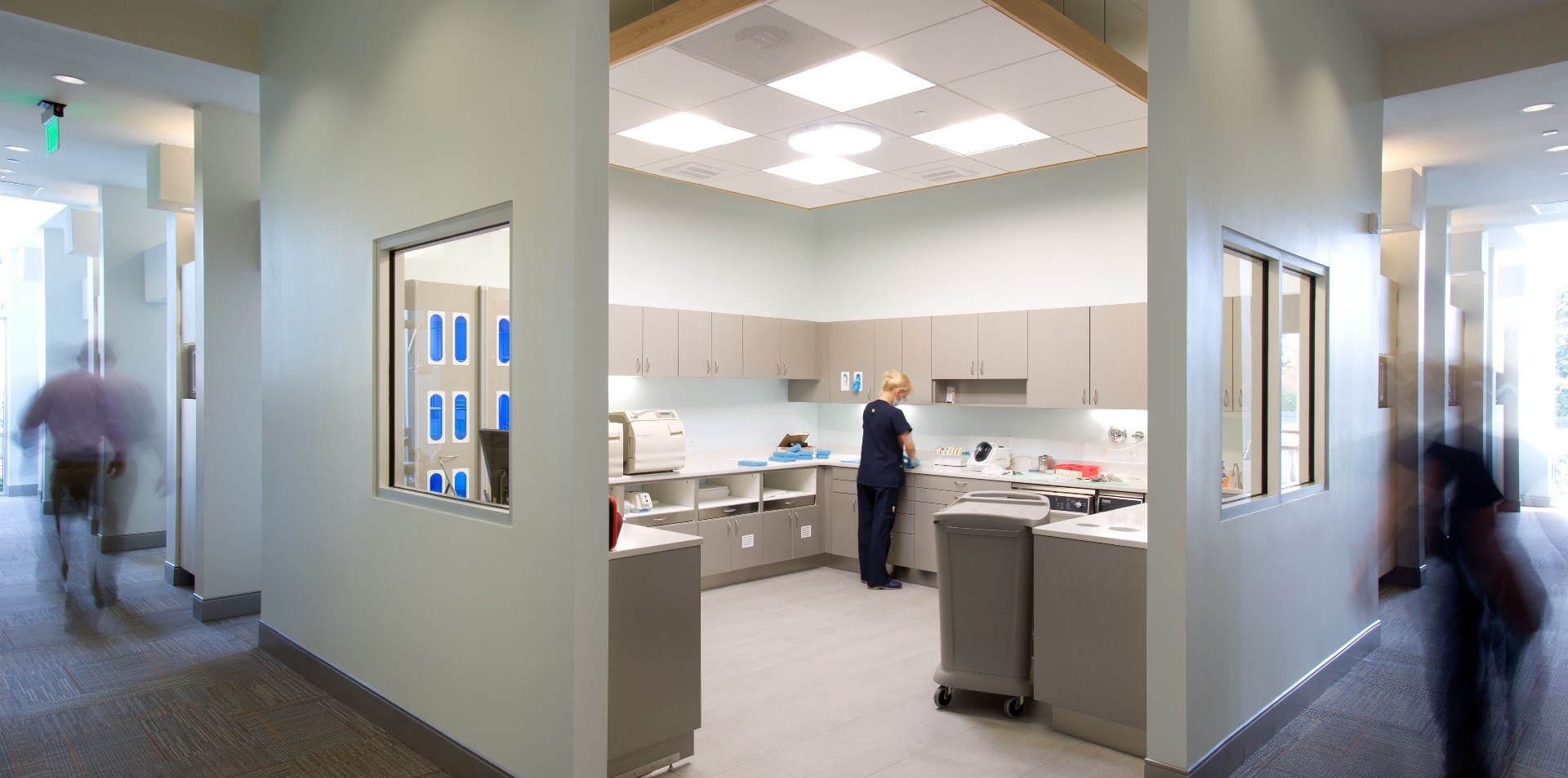 New gutter installation Gold Coast – modern Colorbond fascia and roof guttering on a residential home.