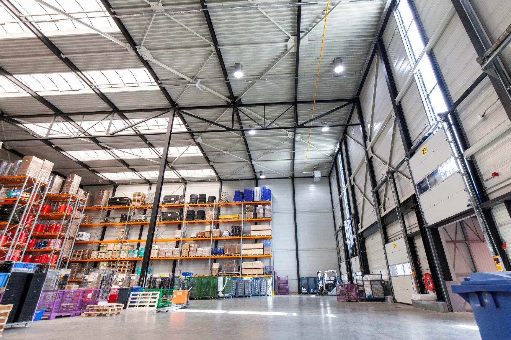 New gutter installation Gold Coast – modern Colorbond fascia and roof guttering on a residential home.